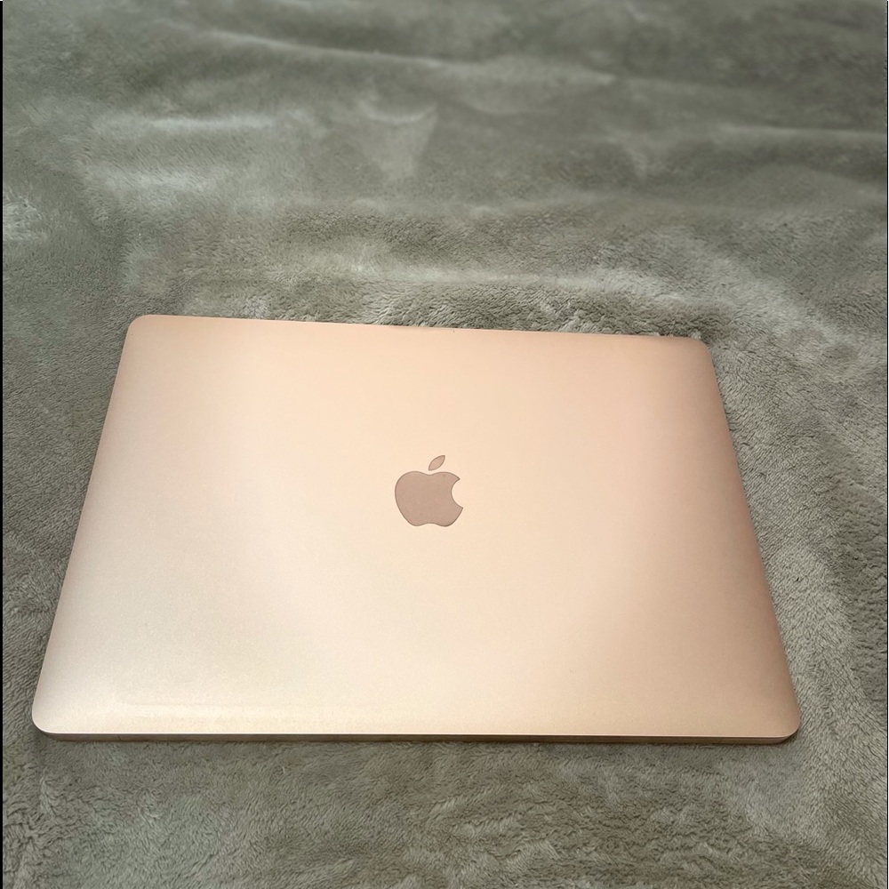 Macbook Air Rose gold